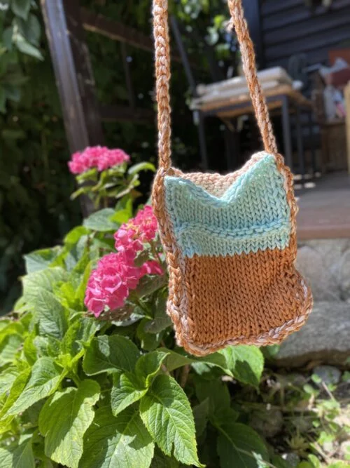 Bolso de crochet porta objetos