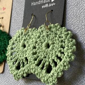 Pendientes a Crocheté